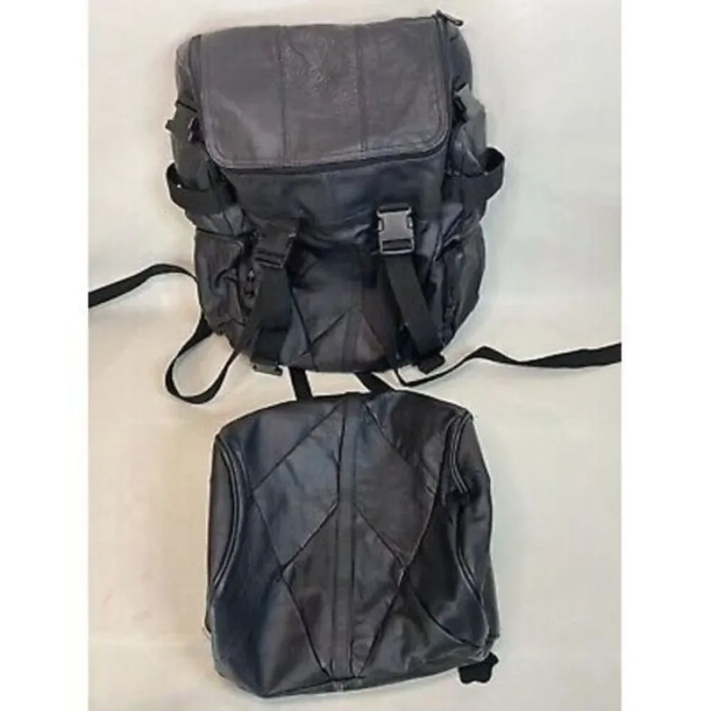 Carroll 2 Piece Leather‎ Motorcycle Backpack RUCKSACK Black And Bonus Bag Large